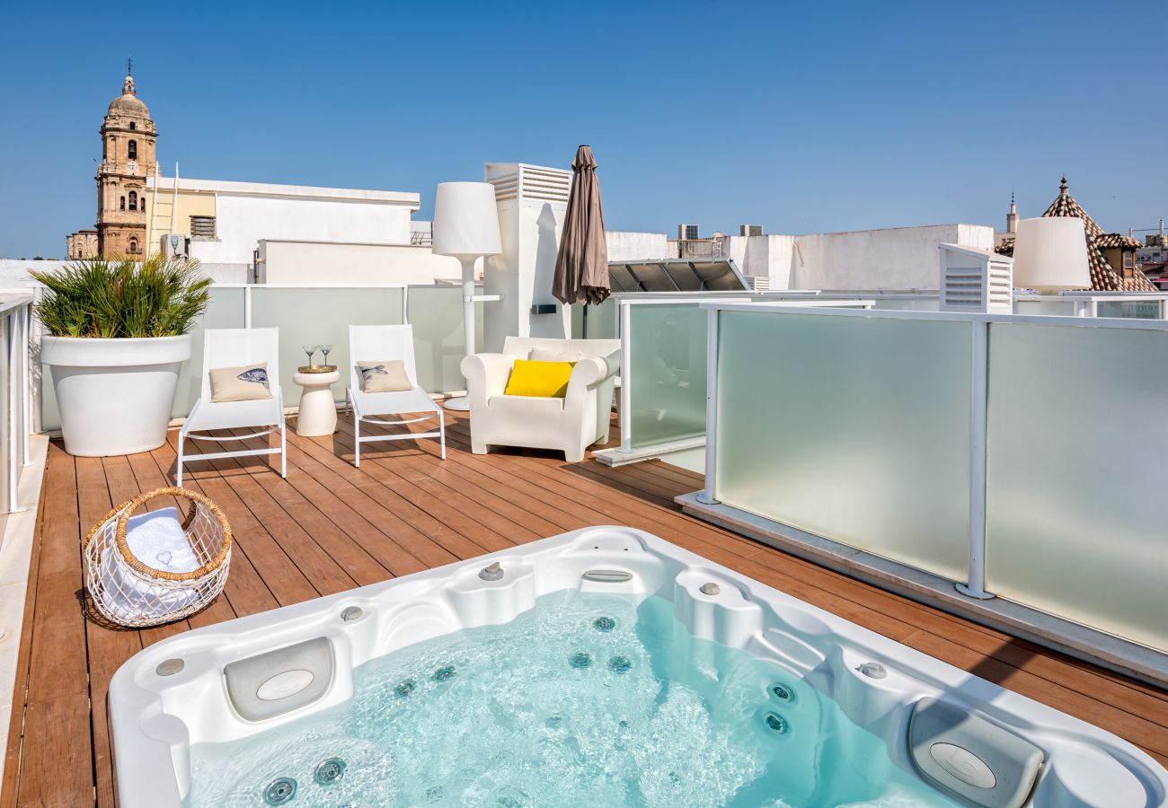 Apartamento en Málaga - iloftmalaga Premium Calle Nueva 5B, Jacuzzi y terraza privada