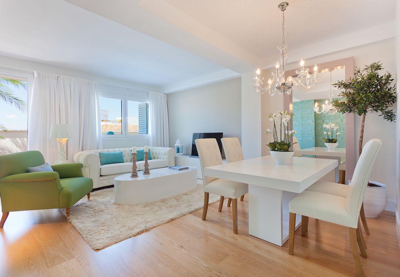 Apartamento en Málaga - iloftmalaga Premium Calle Nueva 5A, Jacuzzi y terraza privada 