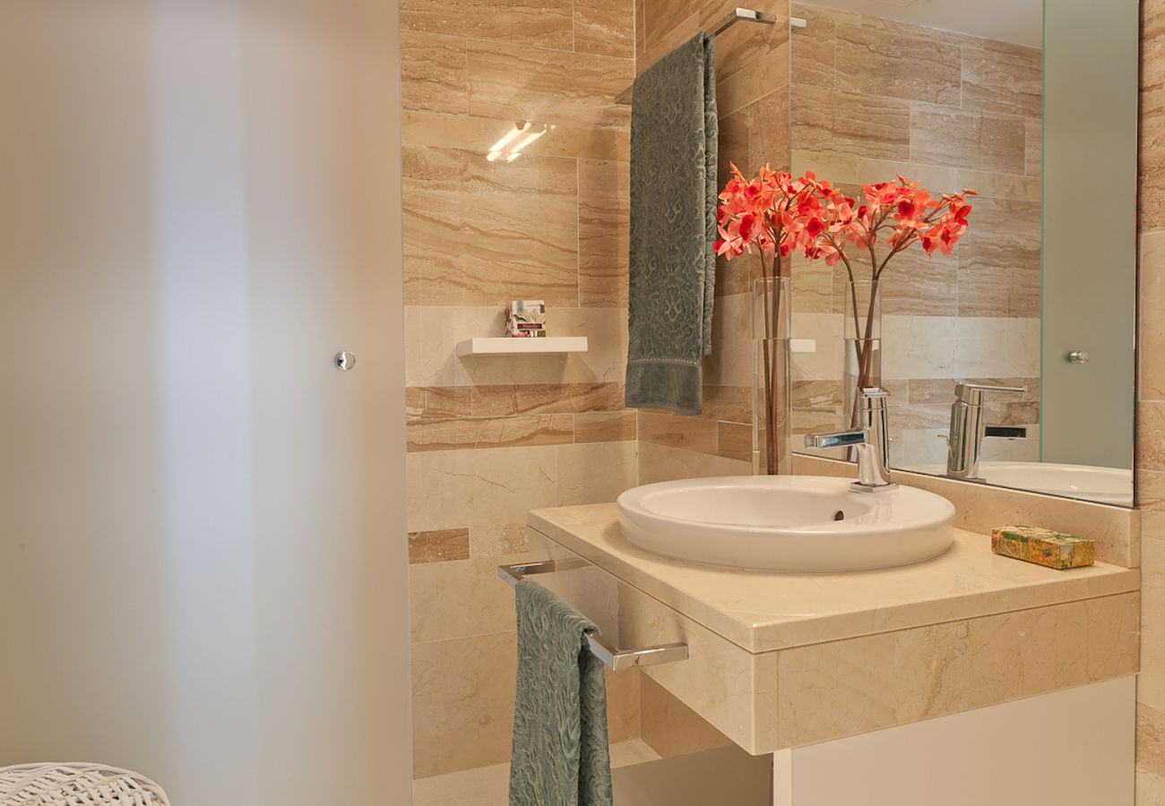 Apartamento en Málaga - iloftmalaga Premium Calle Nueva 5A, Jacuzzi y terraza privada 