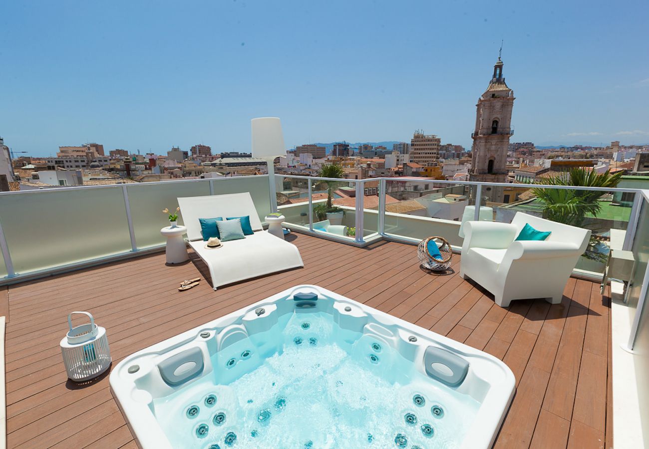 Apartamento en Málaga - iloftmalaga Premium Calle Nueva 5A, Jacuzzi y terraza privada 