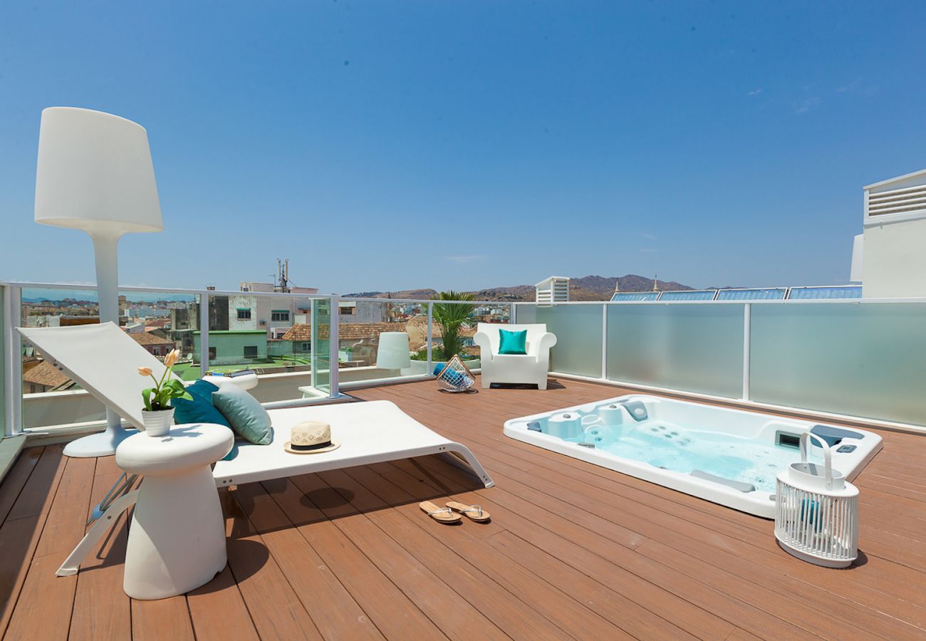 Apartamento en Málaga - iloftmalaga Premium Calle Nueva 5A, Jacuzzi y terraza privada 