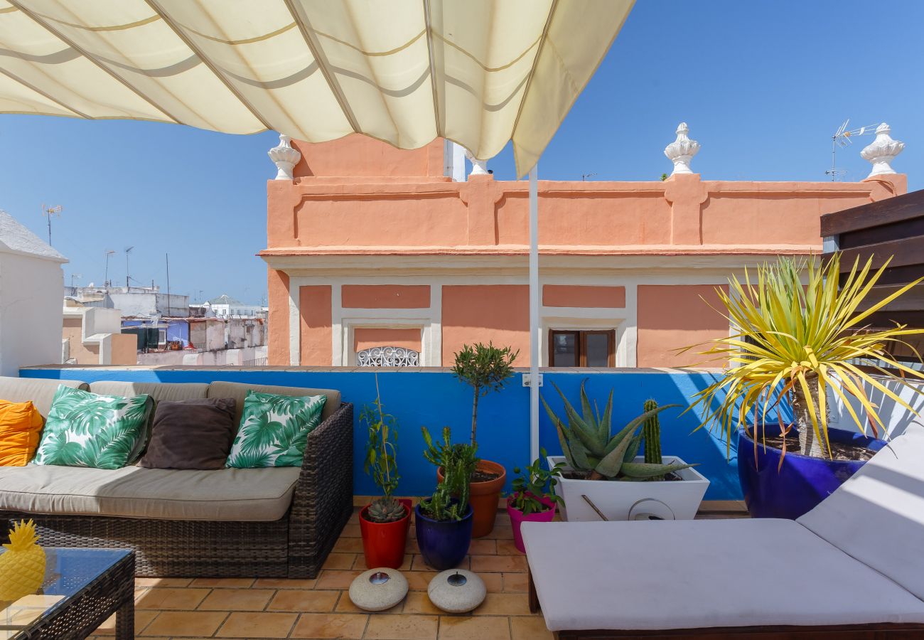 Apartamento en Cádiz - Apartamento con aire acondicionado a 1 km de la playa
