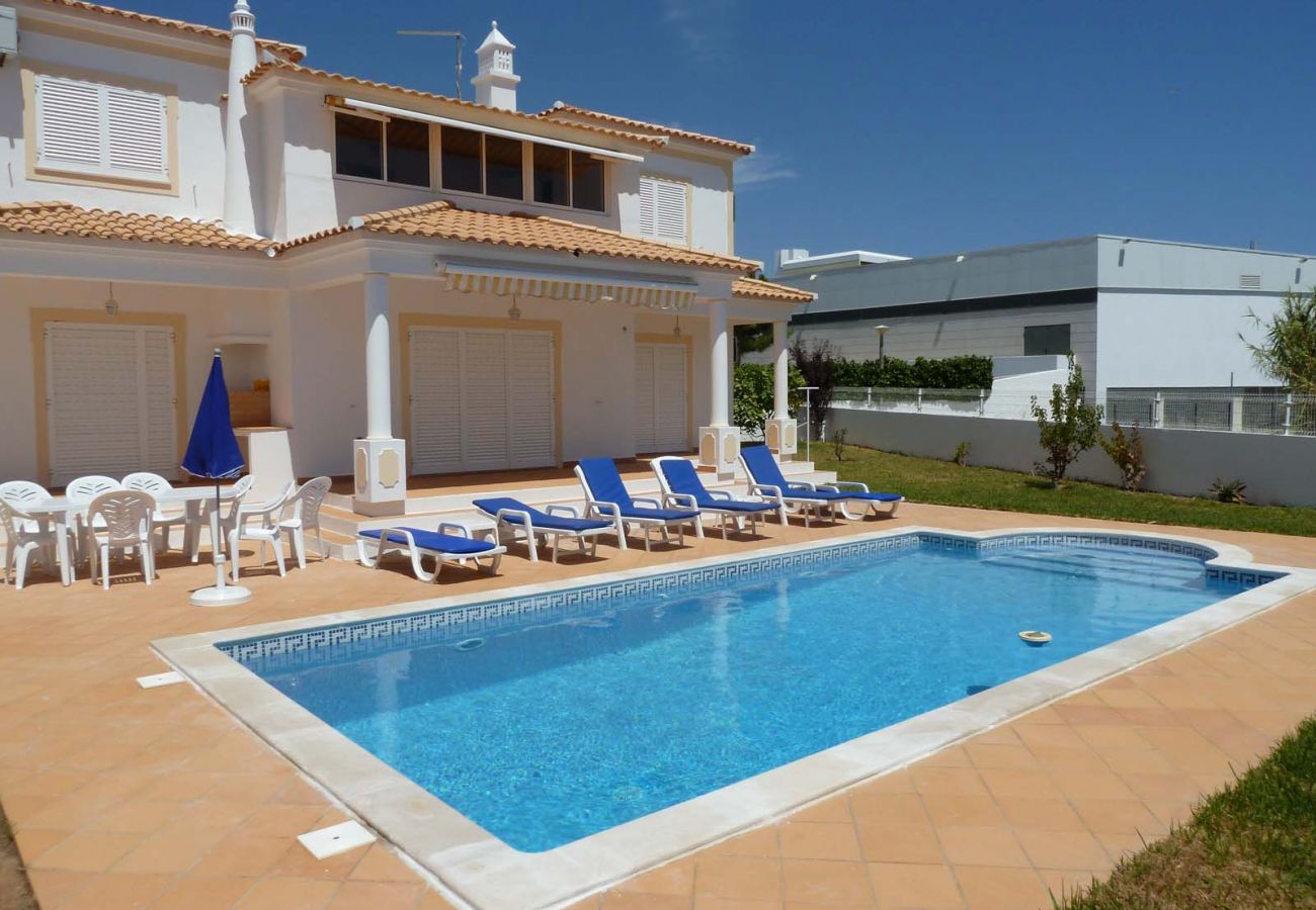 Villa en Albufeira - Villa para 8 personas a 450 m de la playa
