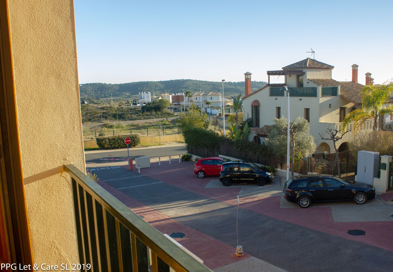 Casa en Ayamonte - WAR002 Town House with Garden and Pool Access