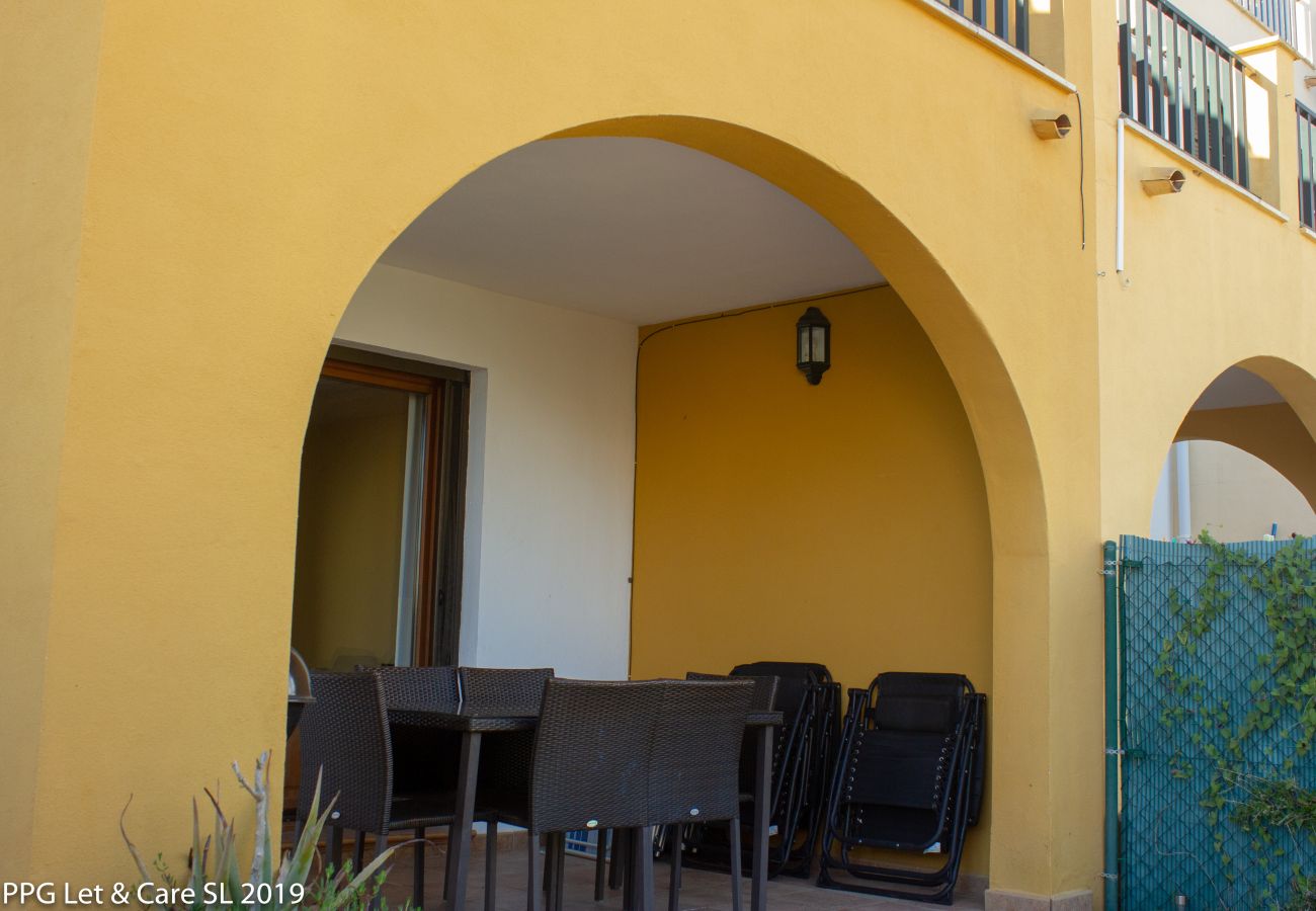 Casa en Ayamonte - WAR002 Town House with Garden and Pool Access