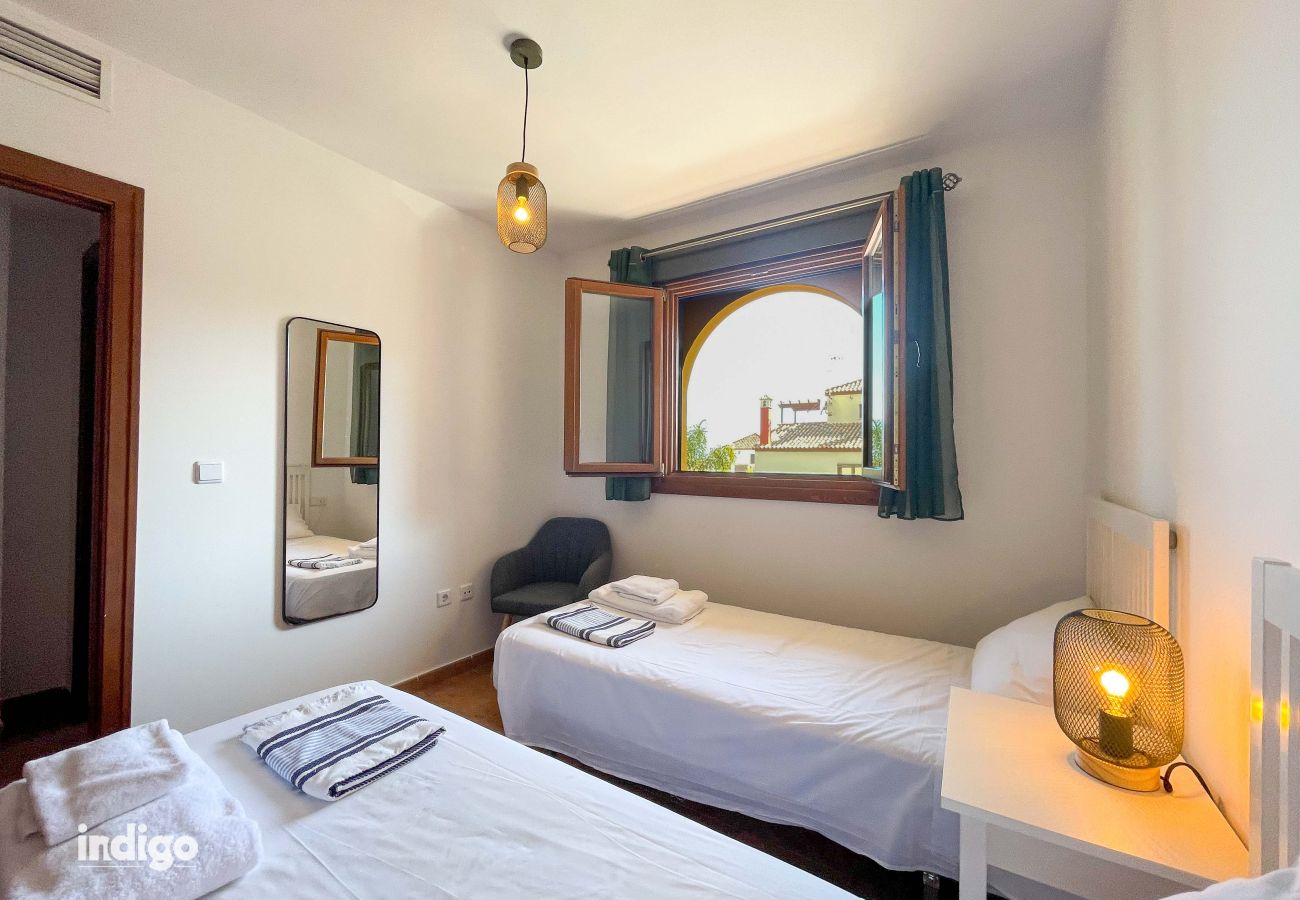 Casa en Ayamonte - WAR002 Town House with Garden and Pool Access