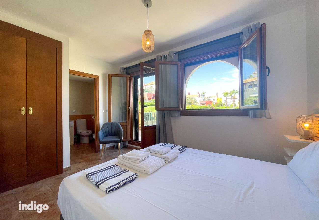 Casa en Ayamonte - WAR002 Town House with Garden and Pool Access