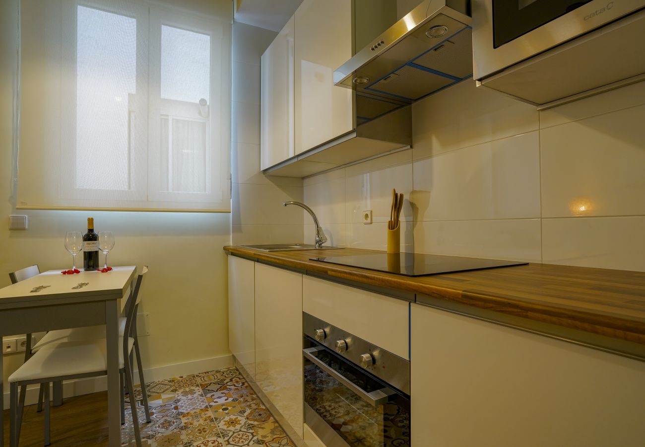 Apartamento en Madrid - Apartment Downtown Madrid Chueca-Malasaña, 1 Room, 4 pax