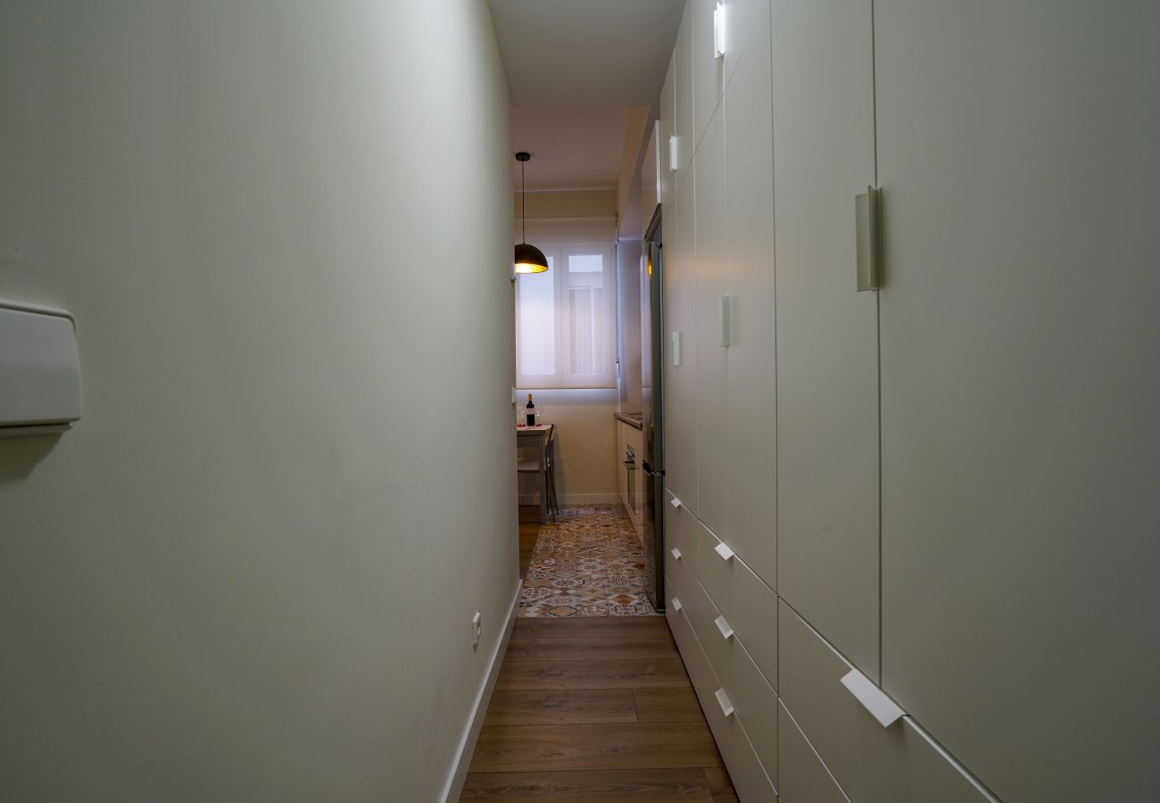 Apartamento en Madrid - Apartment Downtown Madrid Chueca-Malasaña, 1 Room, 4 pax