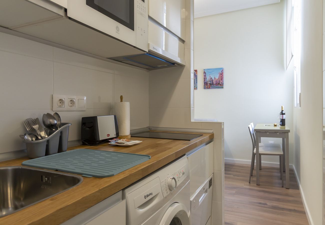 Apartamento en Madrid - Apartment Downtown Madrid Chueca-Malasaña- 1 ROOM 4 PAX 