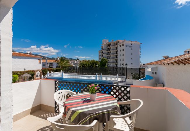 Apartamento en Nerja - Apartamento con piscina en Nerja