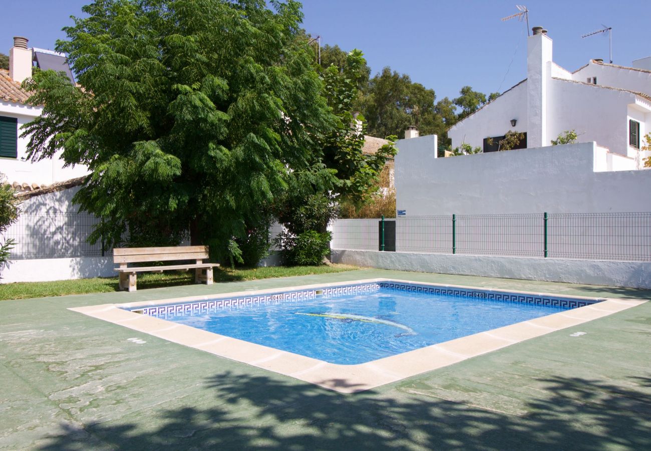 Casa adosada en Puerto de Santa María - Casa con jardín privado y barbacoa piscina y 300 metros de la playa  