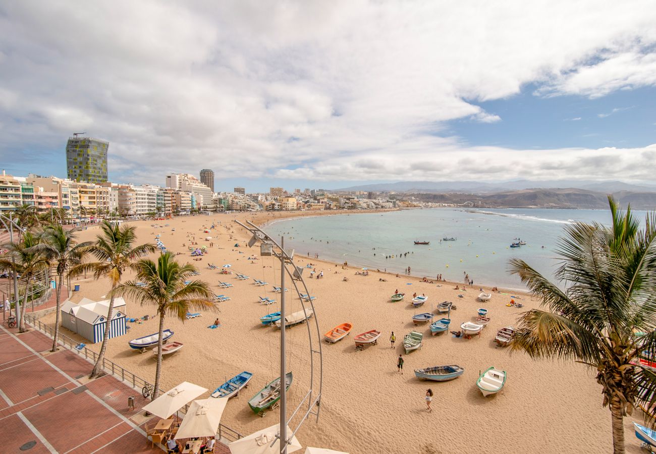 Estudio en Las Palmas de Gran Canaria - Playa Las Canteras balcon vista mar by Lightbooking