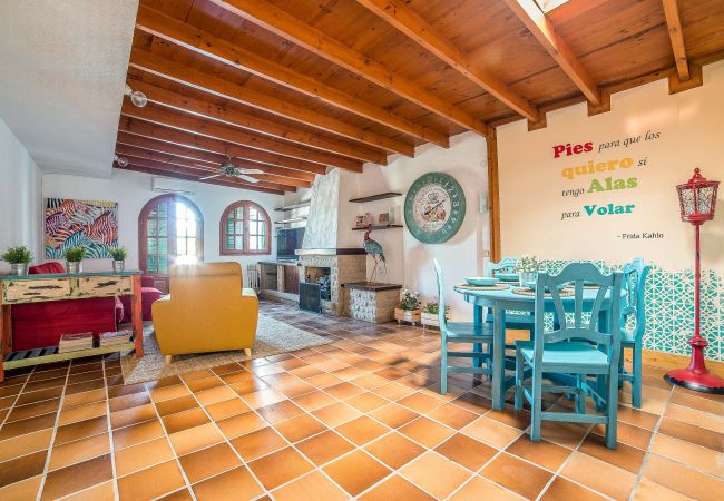 Casa en Telde - Frida Kahlo house con piscina y vistas al mar  by Lightbooking