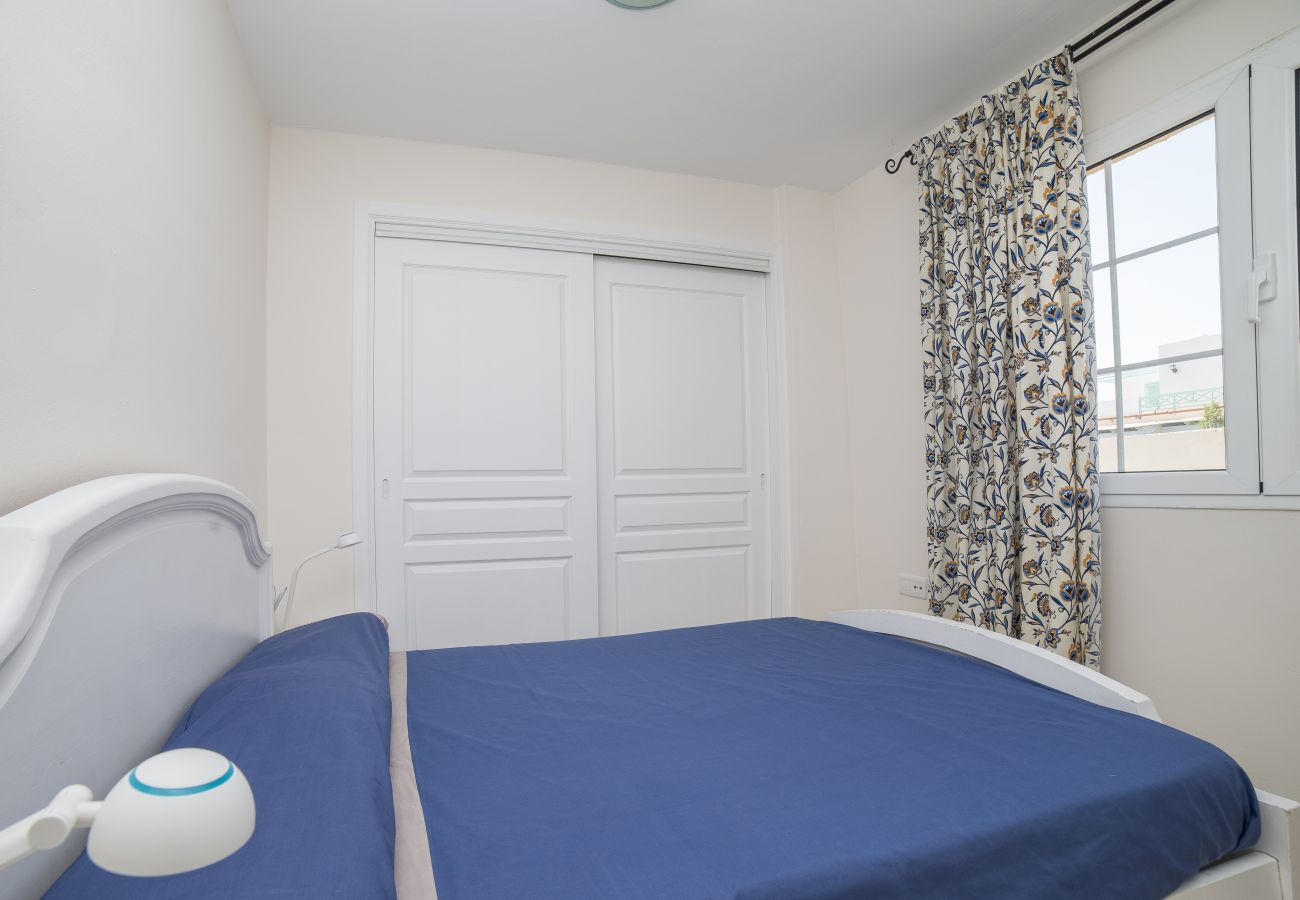 Apartamento en Caleta de Fuste - Red & Blue Las Arenas B6