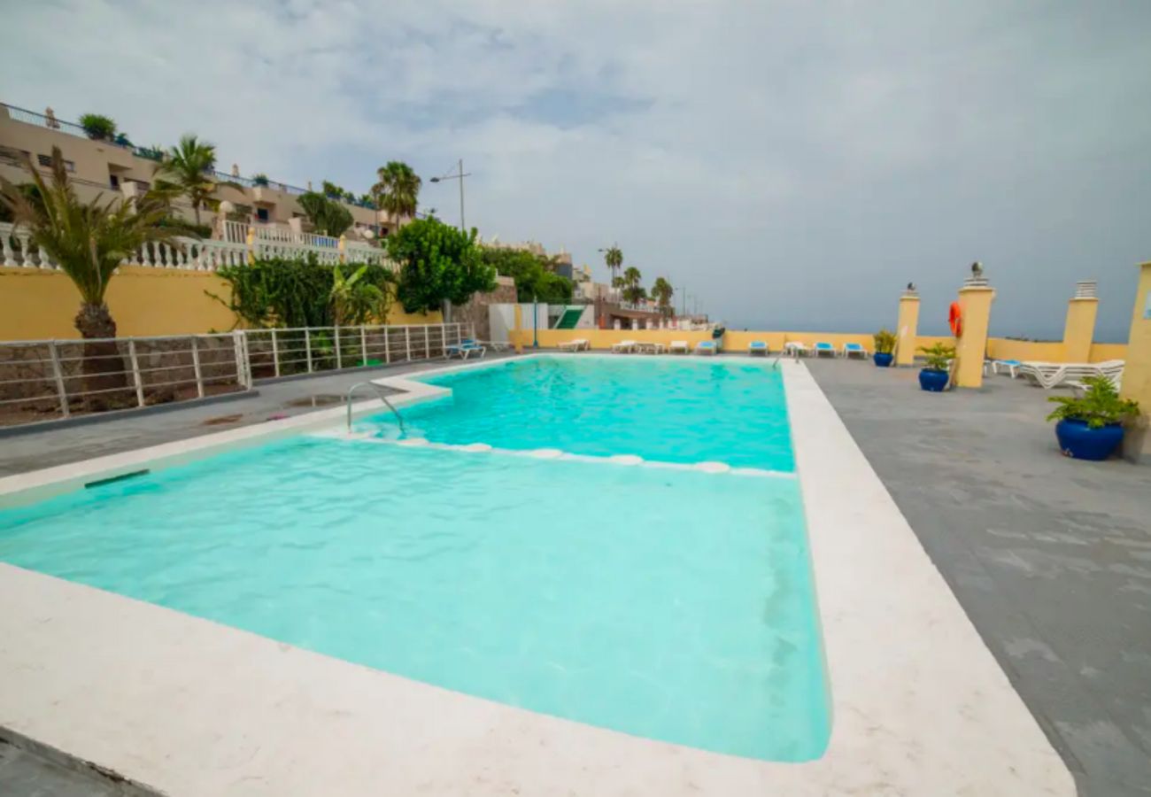 Apartamento en Mogán - Amadores 6P piscina terraza y barbacoa by Lightbooking
