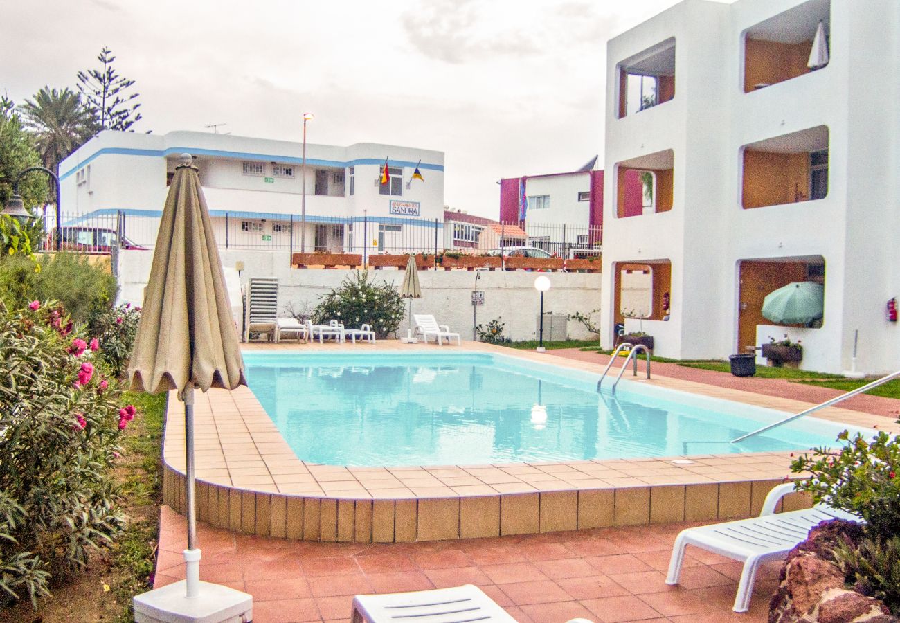 Apartamento en Playa del Ingles - Apartamento Copacabana  balcon  piscina by Lightbooking