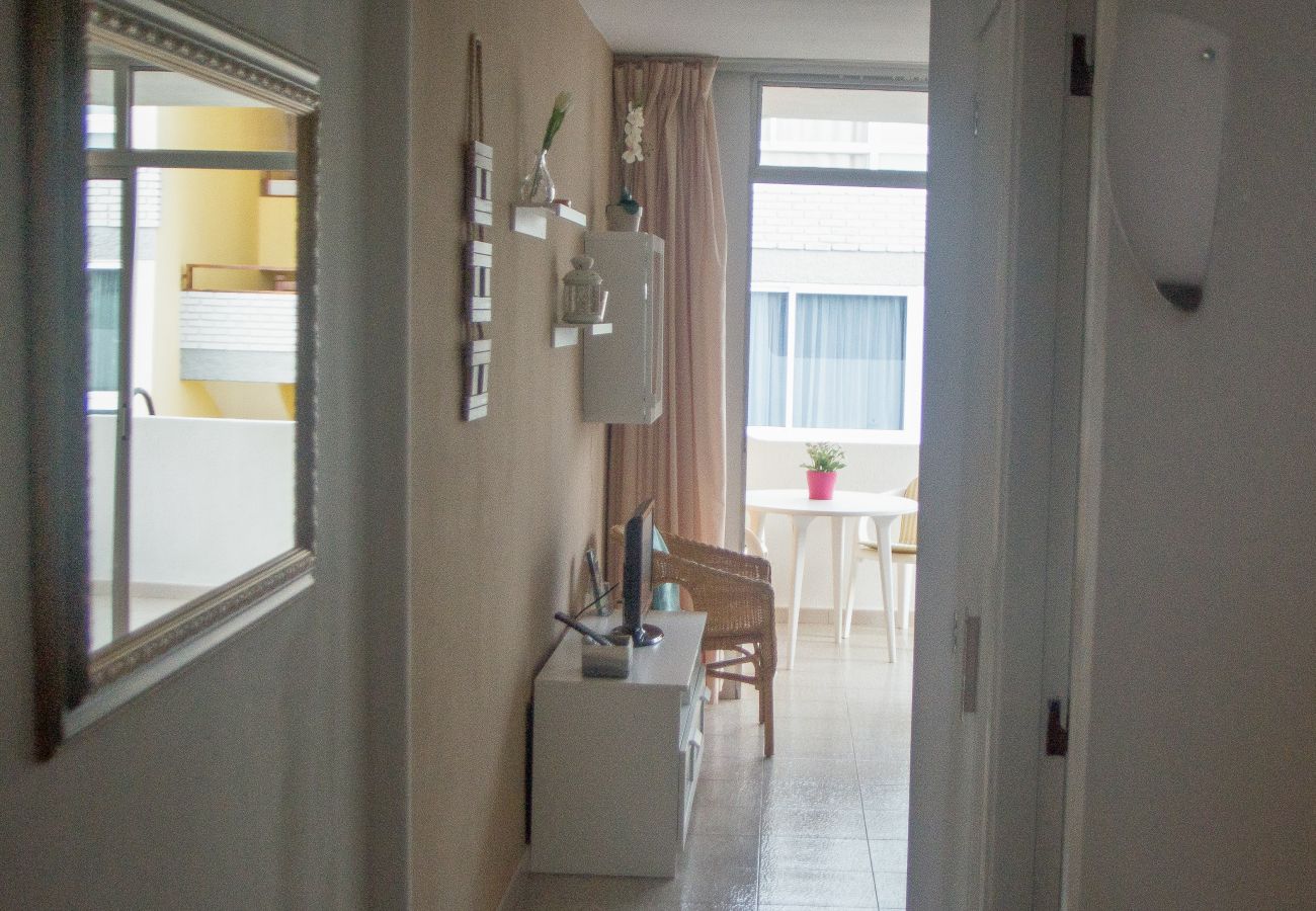 Apartamento en Playa del Ingles - Apartamento Copacabana  balcon  piscina by Lightbooking