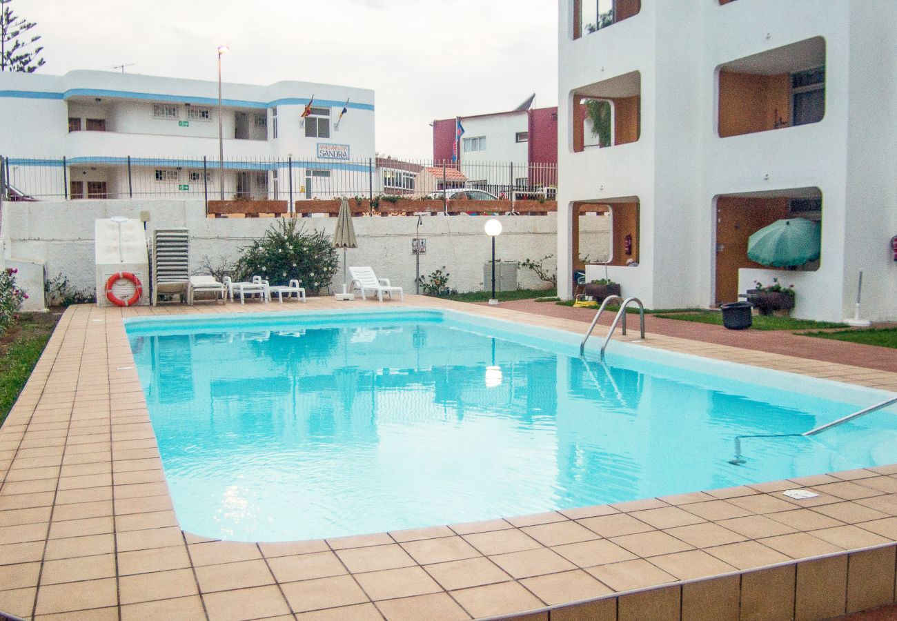 Apartamento en Playa del Ingles - Apartamento Copacabana  balcon  piscina by Lightbooking