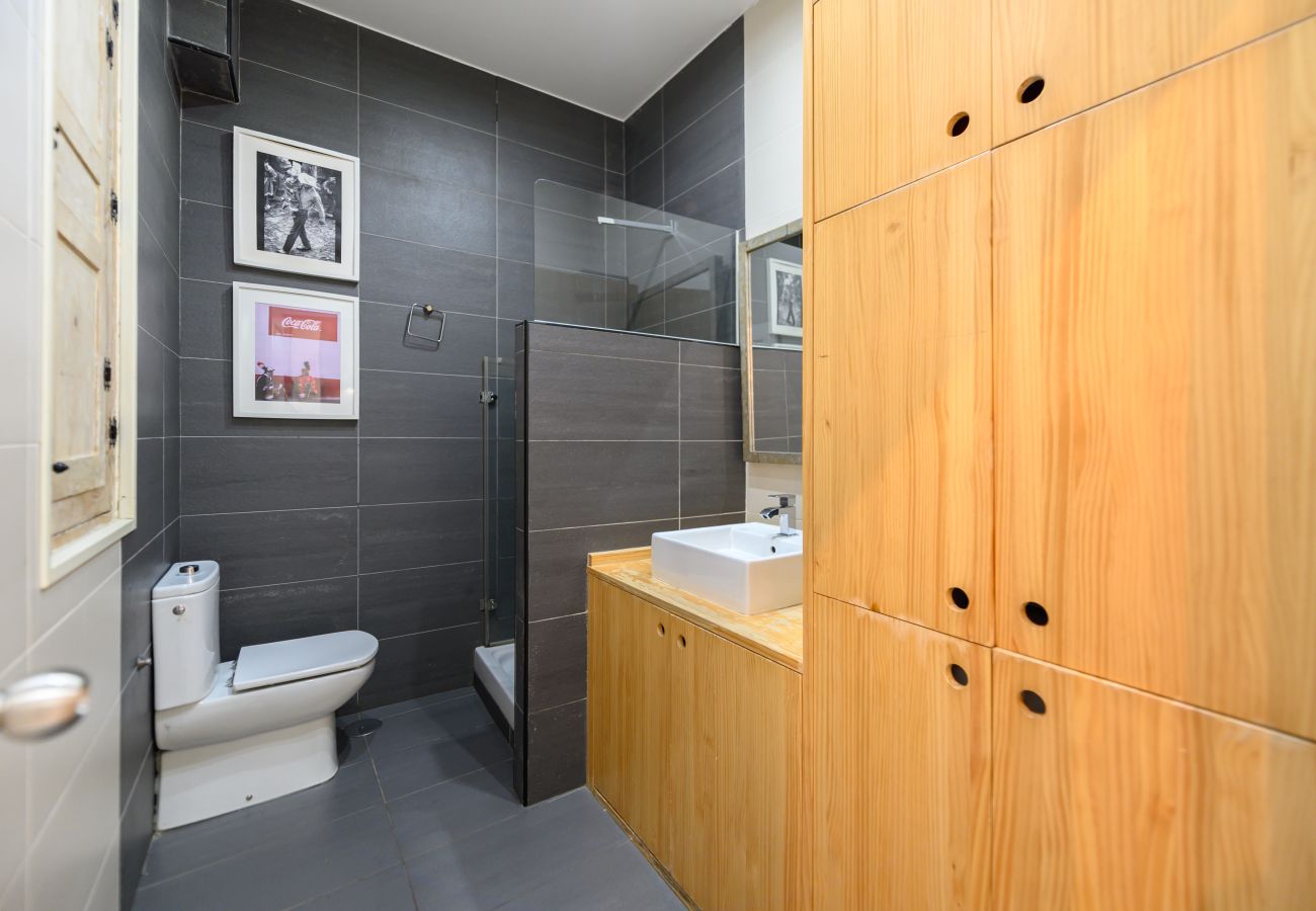Apartamento en Madrid - M (ESA81) Apto. Tribunal-Malasaña-Chueca