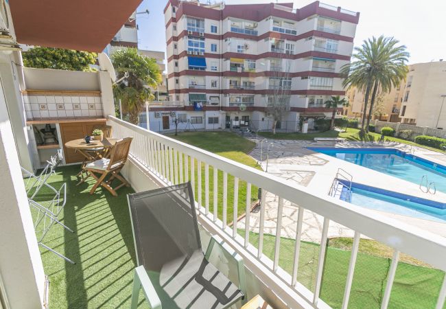 Apartamento en Nerja - Apartamento con piscina a 400 m de la playa