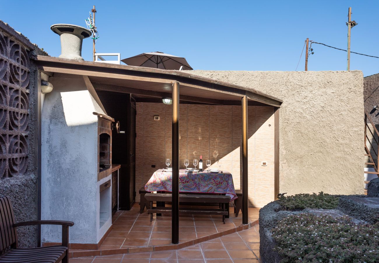 Casa en Candelaria - Casa de playa, a 5 metros del mar wifi by Lightbooking