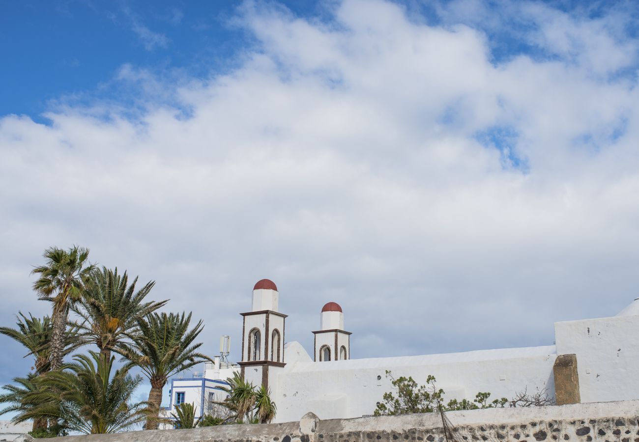 Villa en Agaete - Agaete villa con vistas al mar y terraza con barbacoa  by Lightbooking