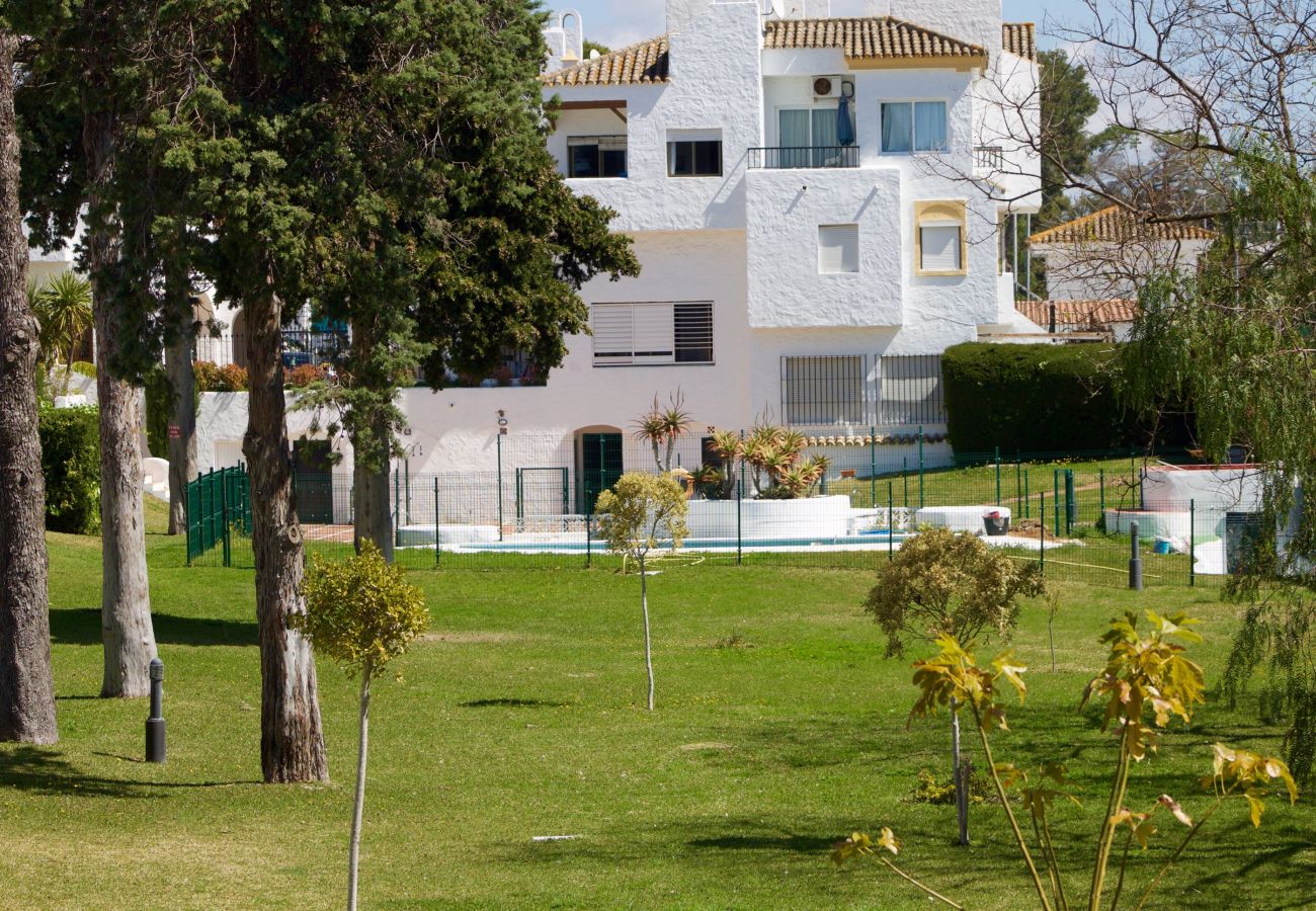 Apartamento en Puerto de Santa María - Vista Hermosa II piscina terraza privada  aparcamiento  by Lightbooking