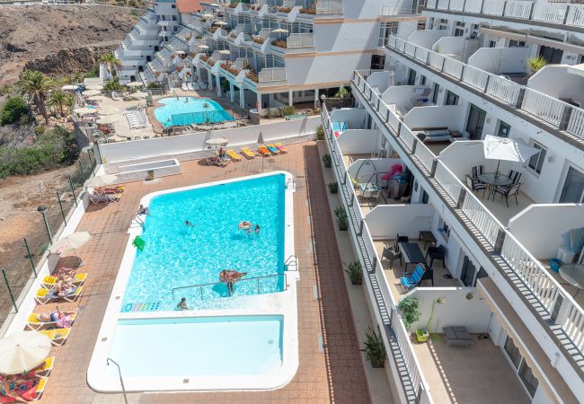 Apartamento en Mogán - Amadores vistas al mar y piscina wifi II by Lightbooking