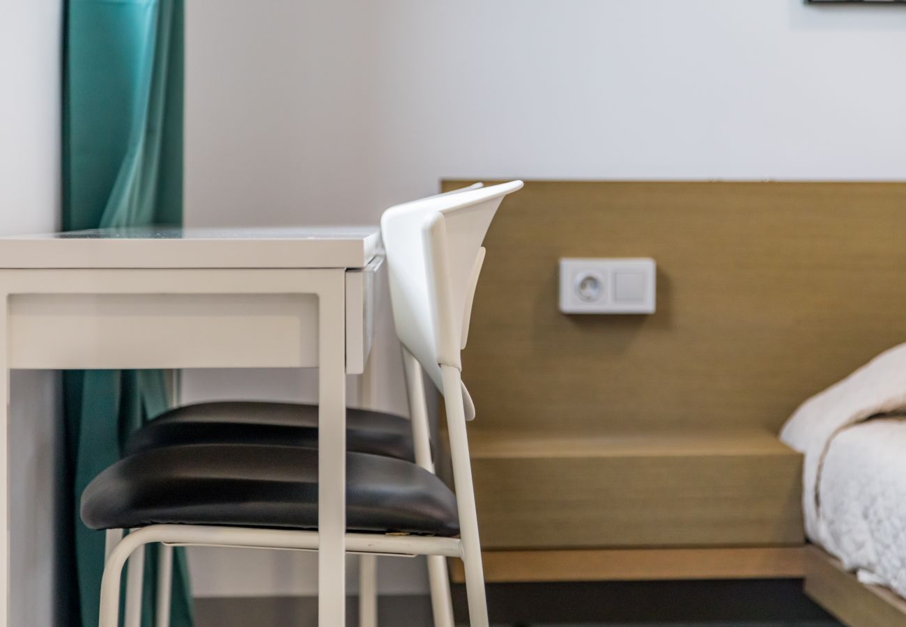 Estudio en Valencia - TH Marítim Ático