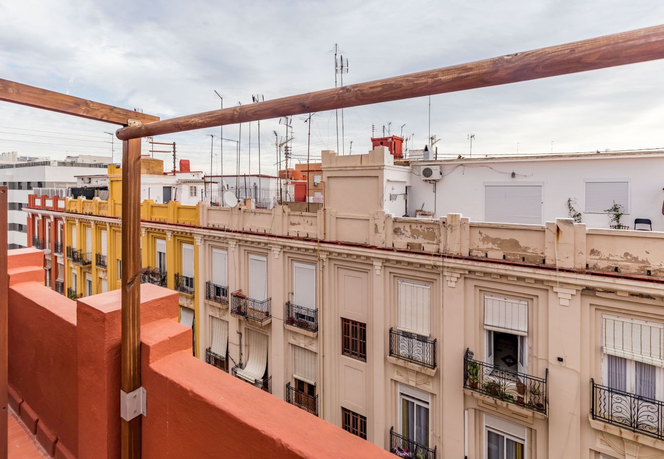 Estudio en Valencia - TH Marítim Ático