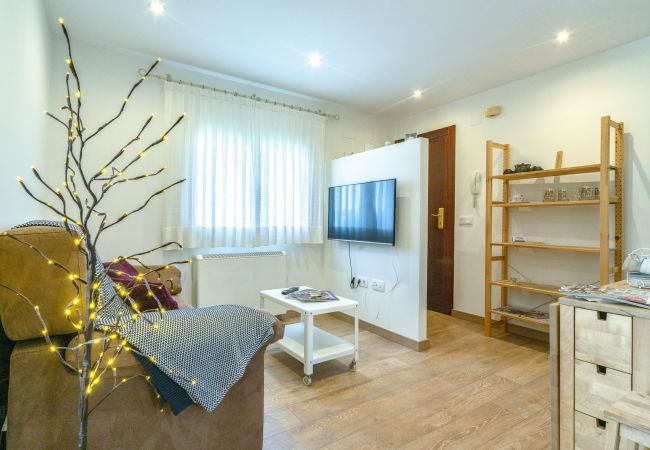 Apartamento en Madrid - FREE WiFi Apartment Vallecas-Albufera-Pedro Laborde M (SDM21)