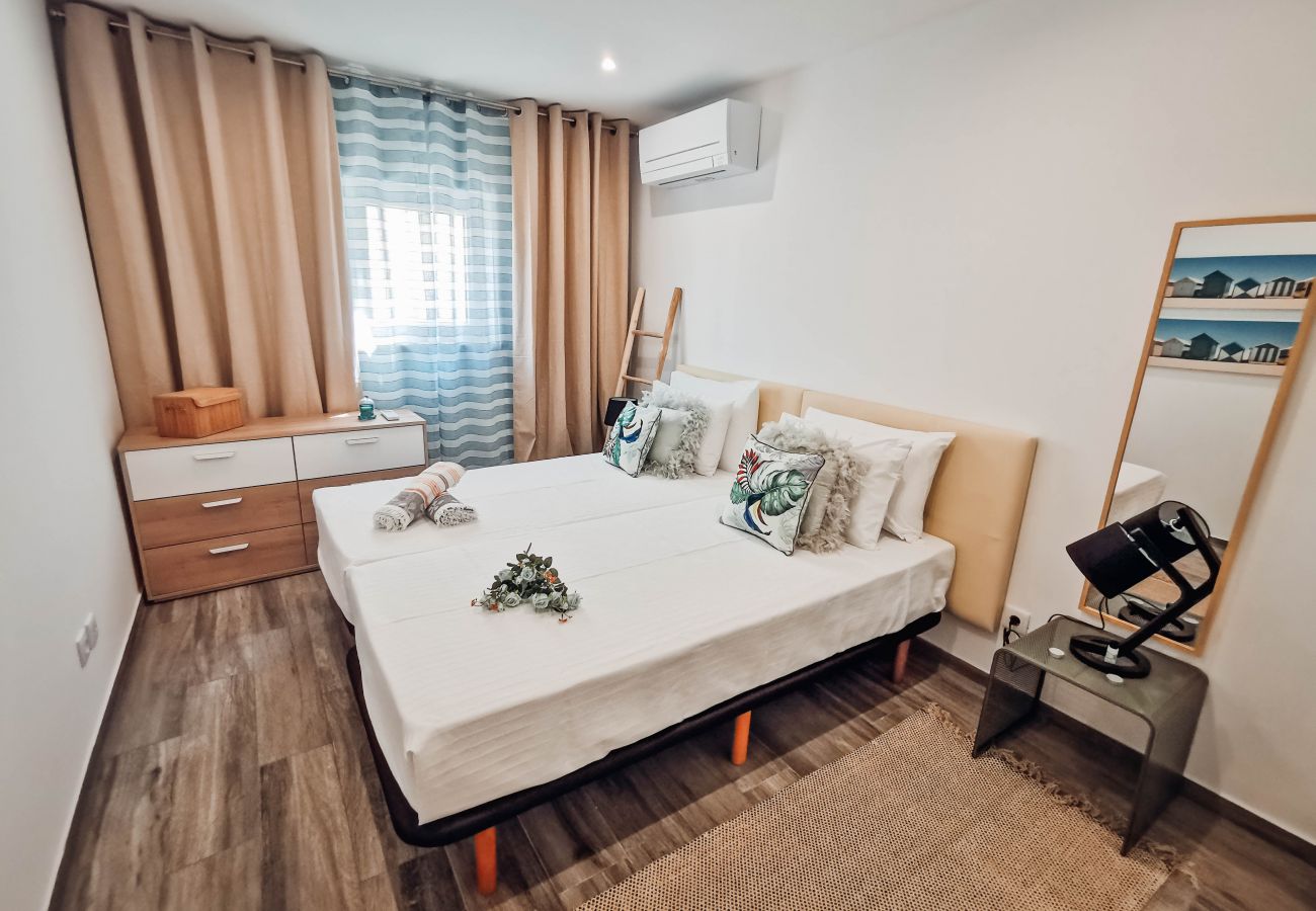 Apartamento en Portimão - Apartamento con aire acondicionado a 50 m de la playa