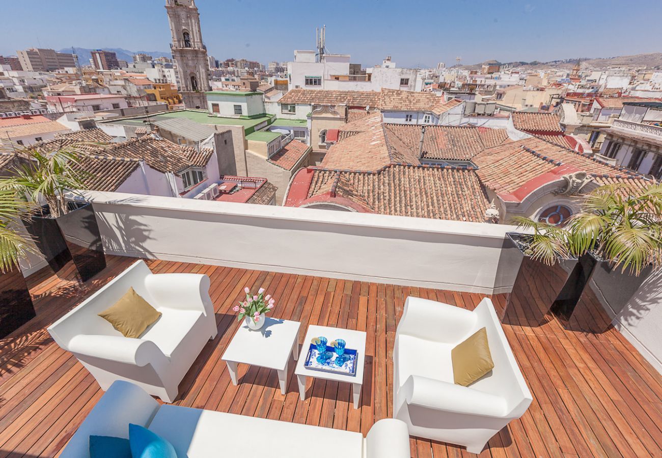 Apartamento en Málaga - iloftmalaga Premium Calle Nueva 5D, Jacuzzi y terraza privada