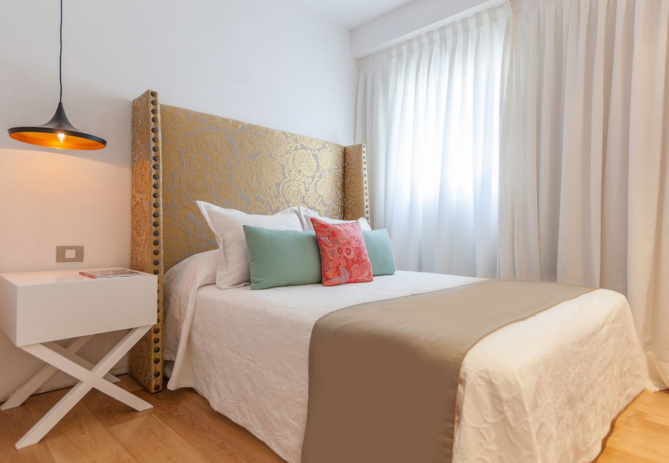 Apartamento en Málaga - iloftmalaga Premium Calle Nueva 5D, Jacuzzi y terraza privada