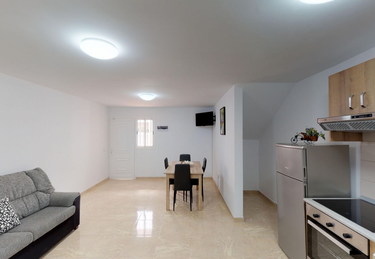 Apartamento en San Bartolomé de Tirajana - San Fernando Maspalomas Alberto Fernandez Galar 44