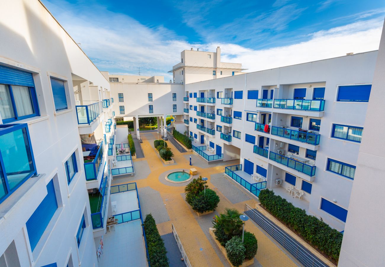 Apartamento en Alicante - Apartamento con piscina a 2 km de la playa