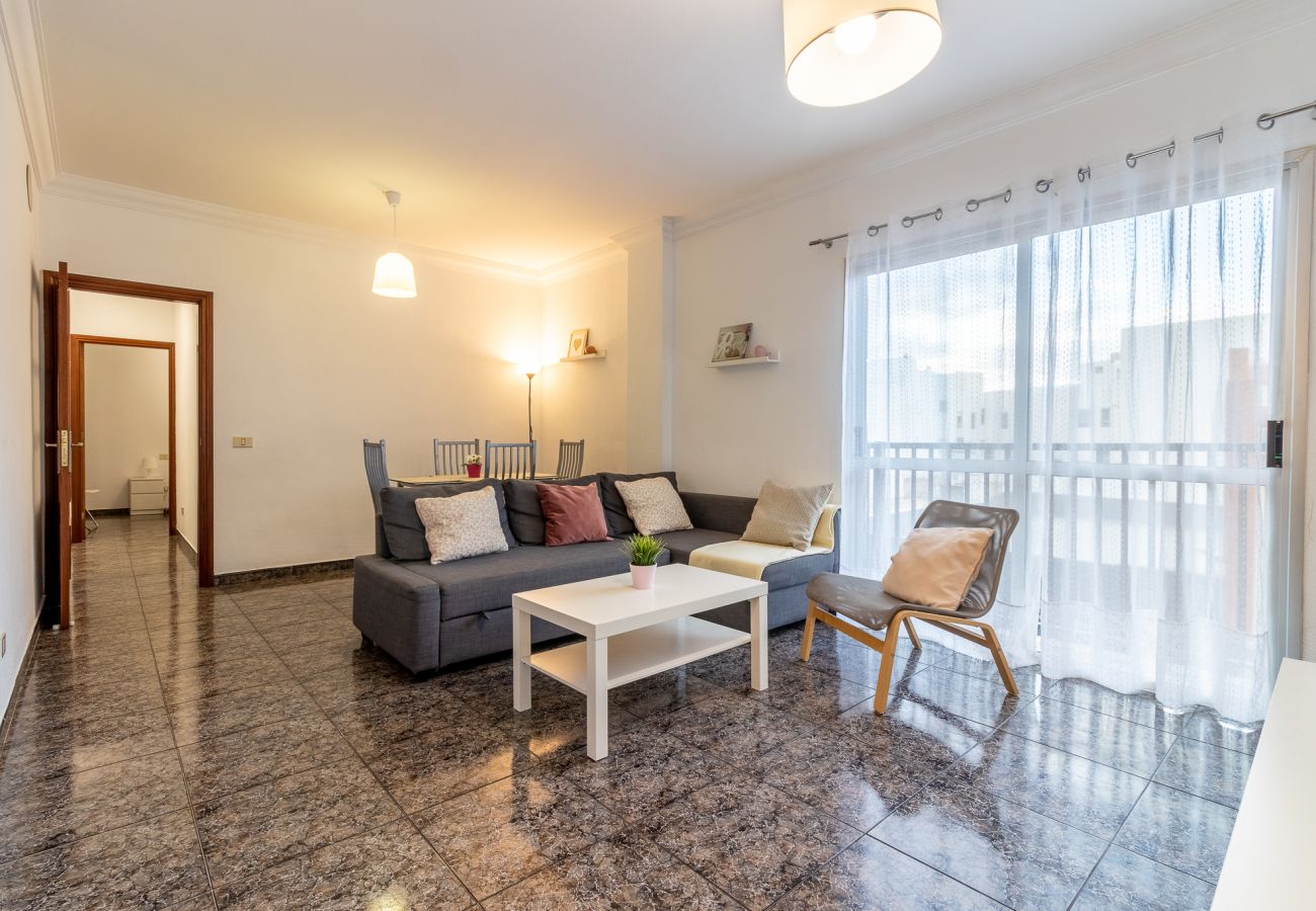 Apartamento en Las Palmas de Gran Canaria - Apartamento de 3 dormitorios a 80 m de la playa