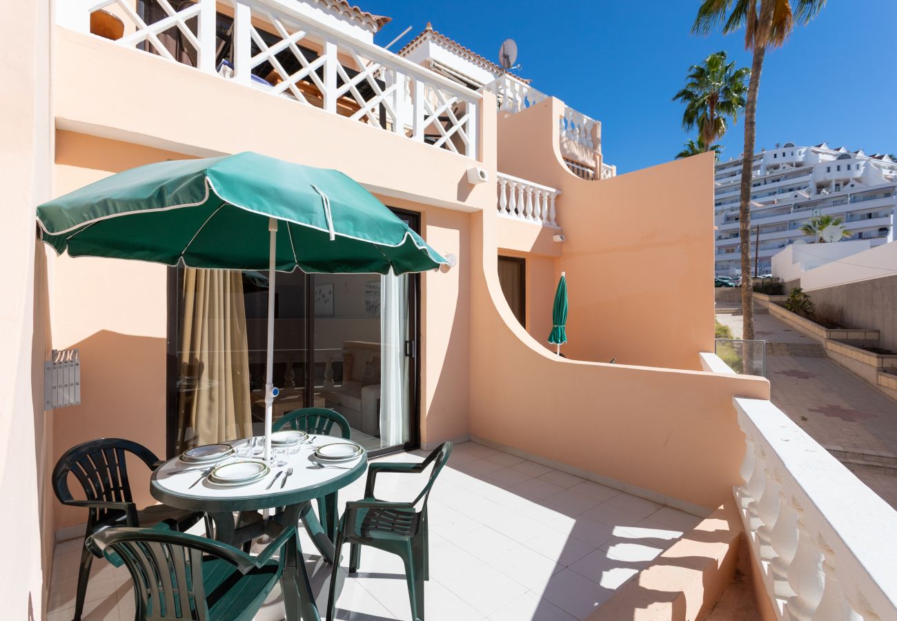 Apartamento en Costa Adeje -  Apartamento Vista mar piscina balcon wifi 4P by Lightbooking