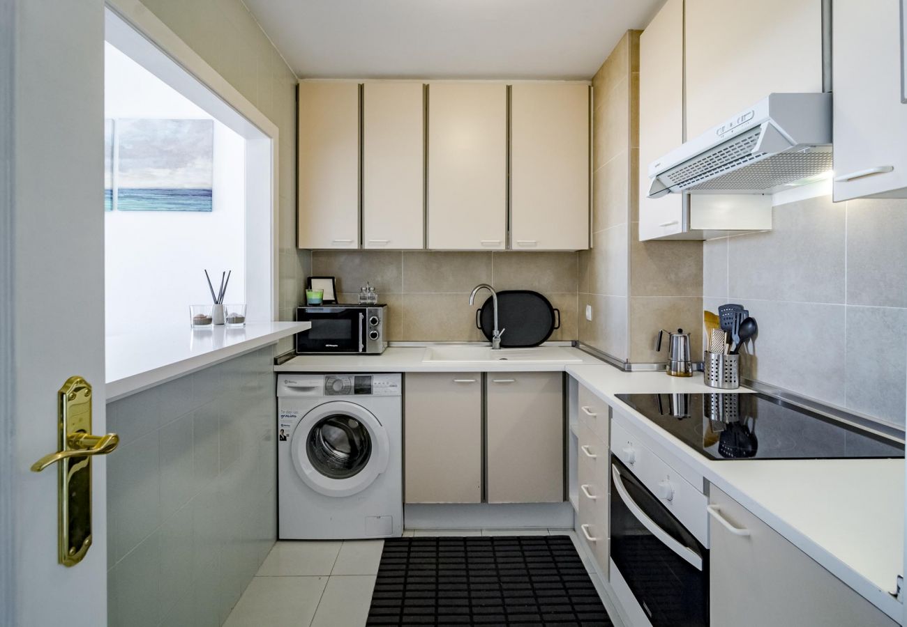 Apartamento en Estepona - Apartamento de 1 dormitorios a 300 m de la playa