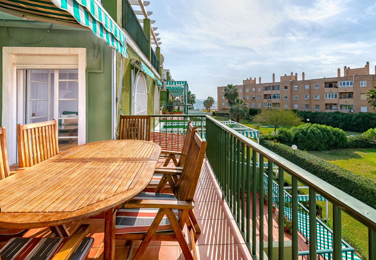 Apartamento en Málaga - iloftmalaga Duplex Guadalmar con terraza en primera linea de playa