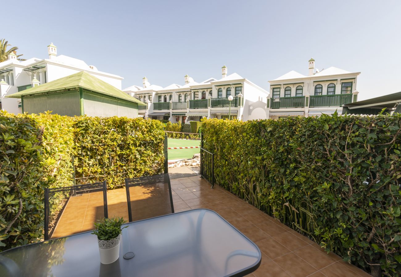 Bungalow en Maspalomas - Maspalomas Bungalow terraza y piscina 1139