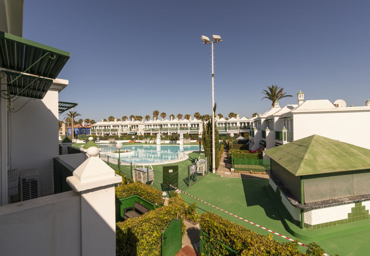 Bungalow en Maspalomas - Maspalomas Bungalow terraza y piscina 1139