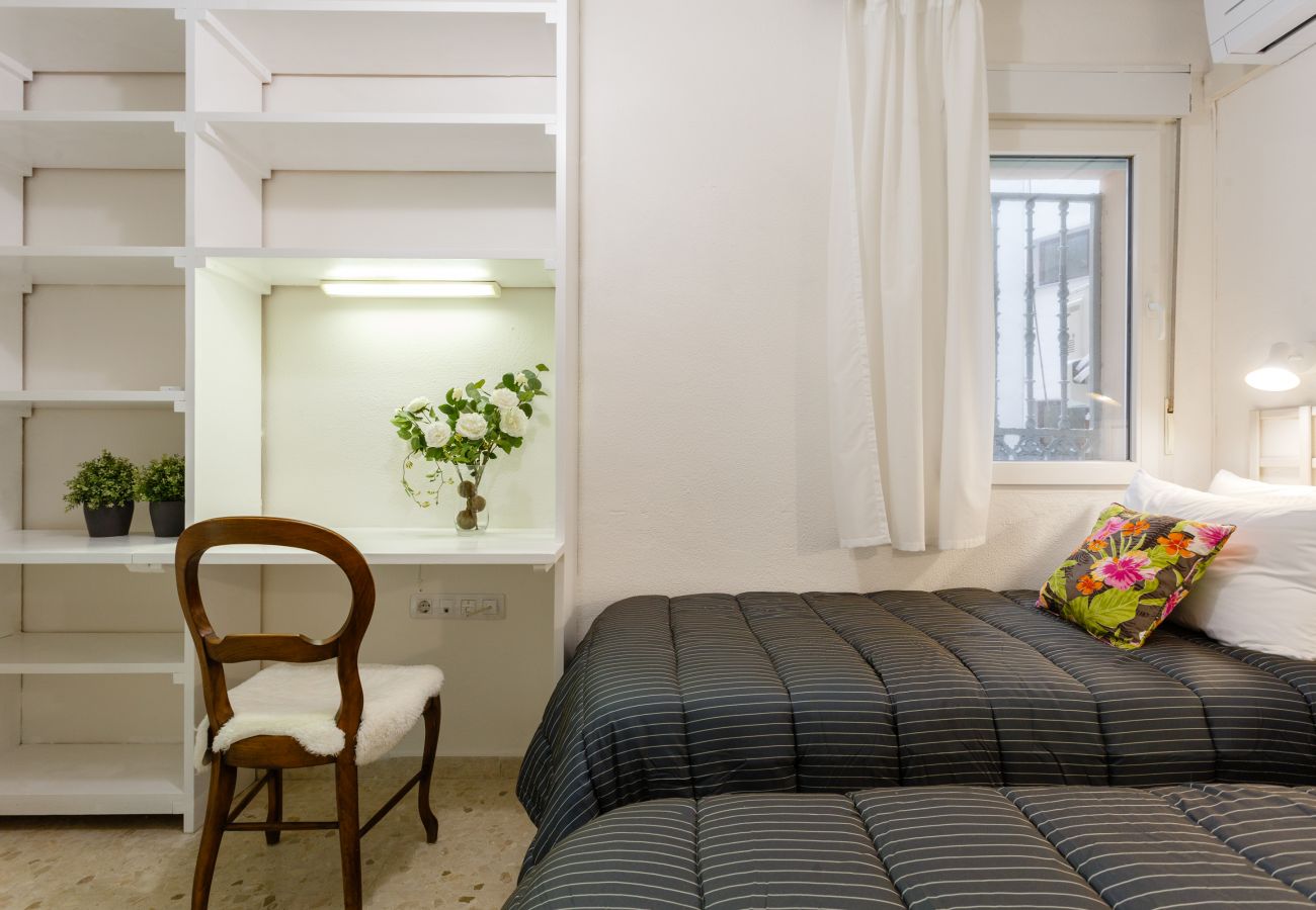 Apartamento en Cádiz - Apartamento con aire acondicionado a 20 m de la playa