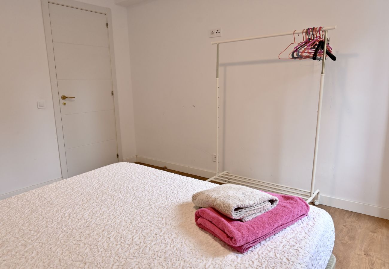 Apartamento en Madrid - MADRID RIO - PALACIO REAL- HOSPITAL 12 OCTUBRE -3 ROOMS - 2 BATHROOMS