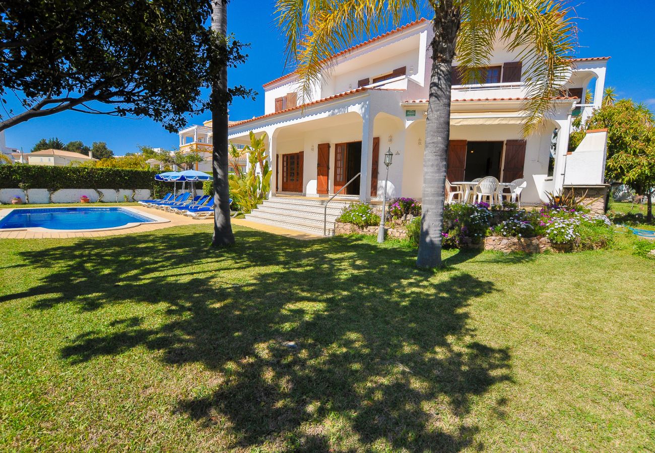 Villa en Albufeira - Villa con piscina a 900 m de la playa