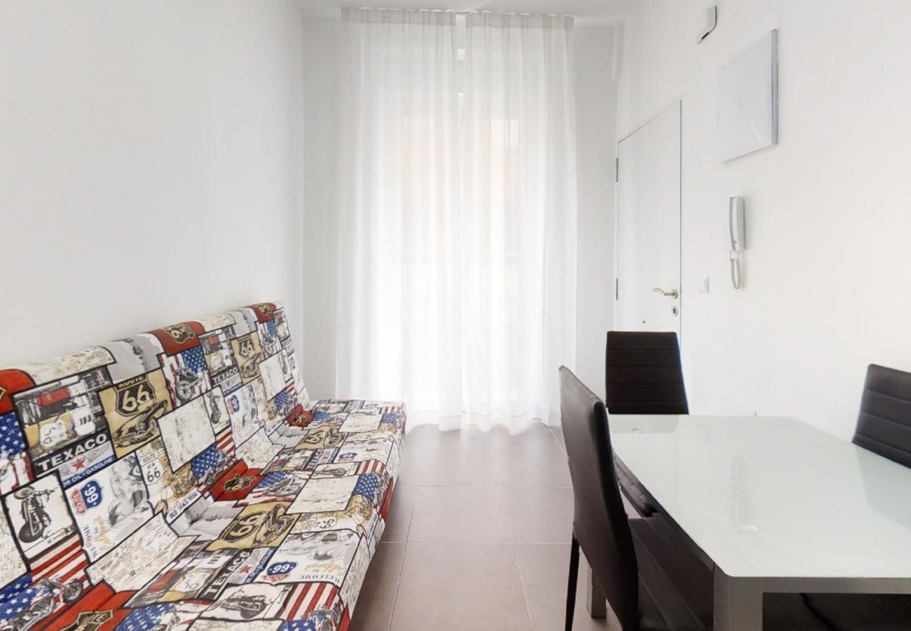 Apartamento en Alicante - Apartamento con aire acondicionado a 2 km de la playa