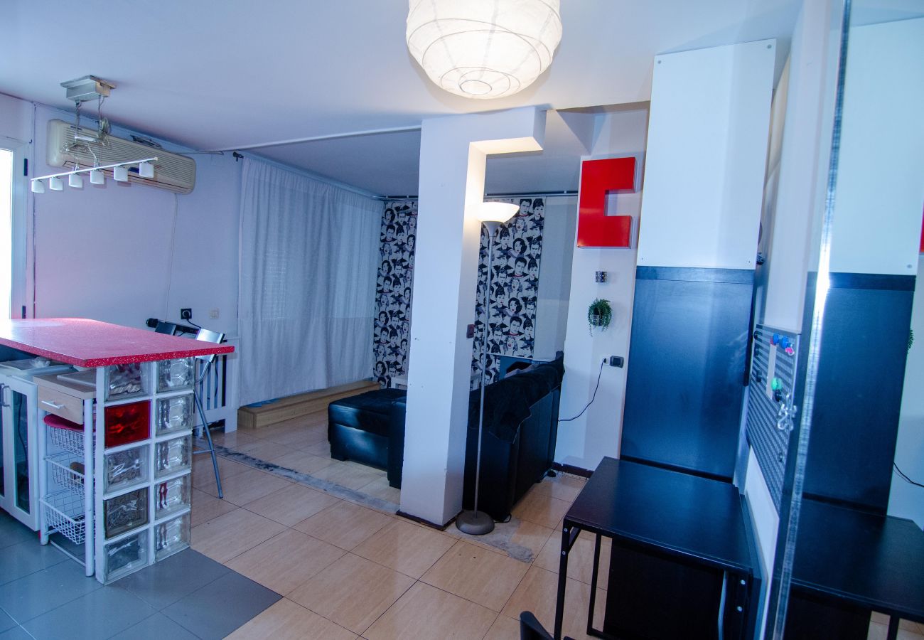 Apartamento en Madrid - Ático - Terraza 15m2 - CHUECA- 4 PAX