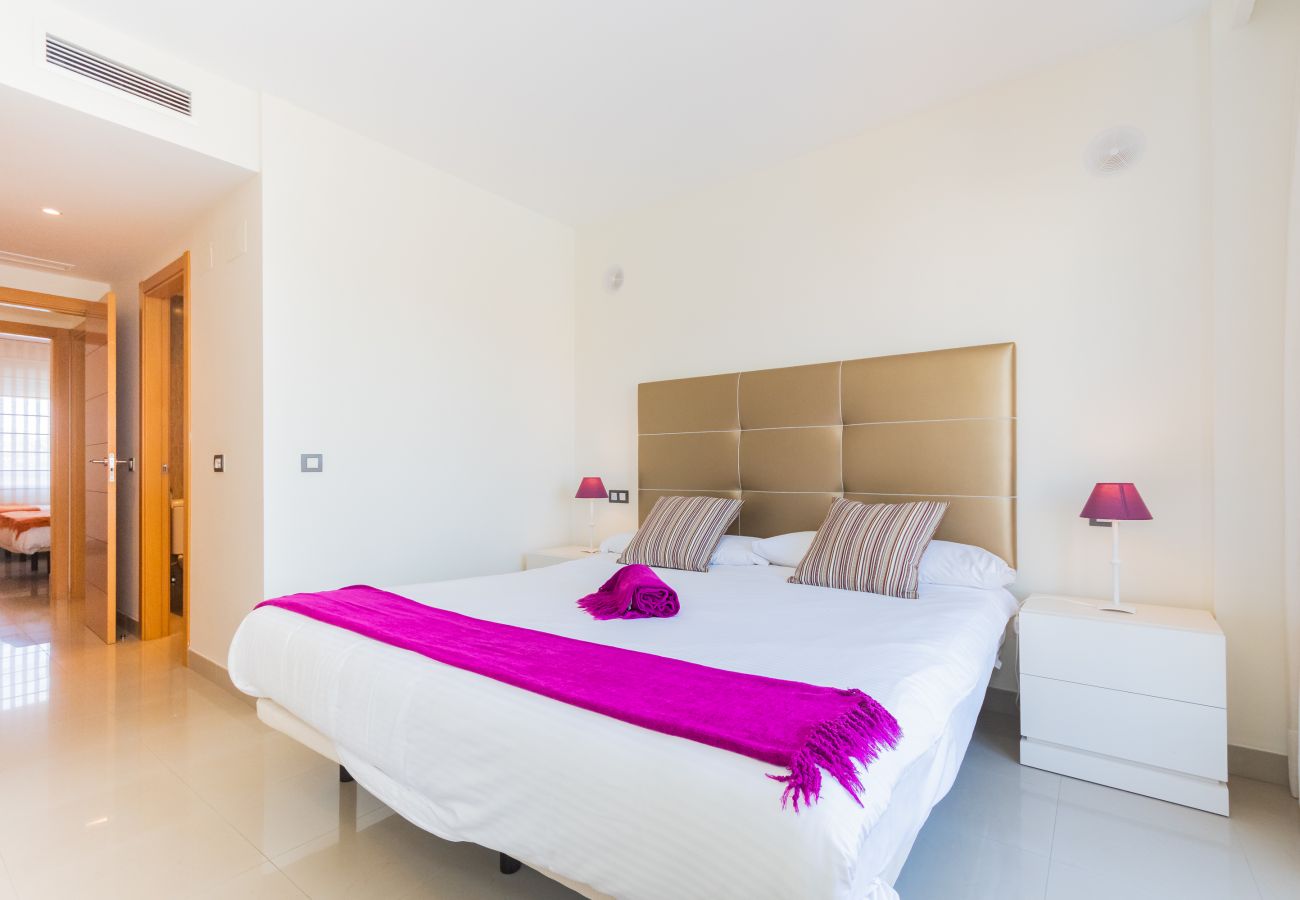 Dormitorio de este apartamento en Marbella