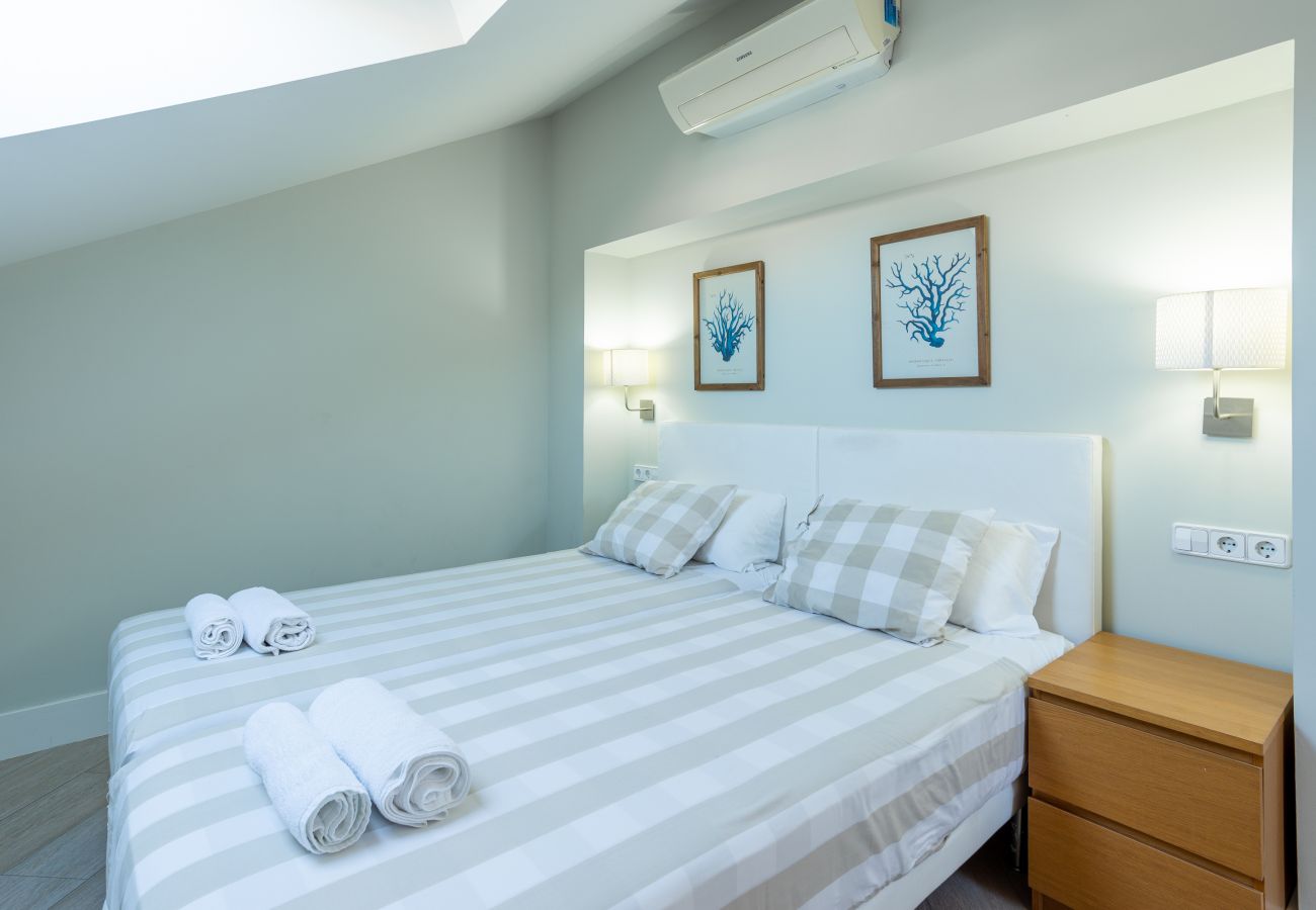 Apartamento en Málaga - Apartamento con aire acondicionado a 1 km de la playa